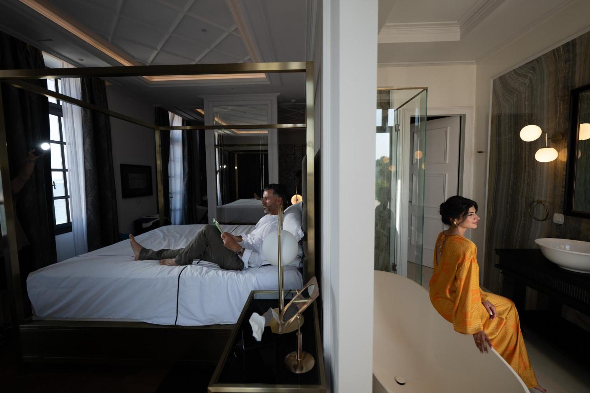 Executive Suite